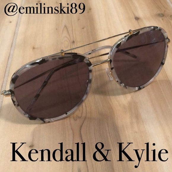 Kendall & Kylie Accessories - NWOT Kendall and Kylie Sunglasses